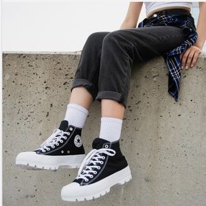 Converse Chuck Taylor All Star Lugged Hi Sneaker in Black, Size: 7
